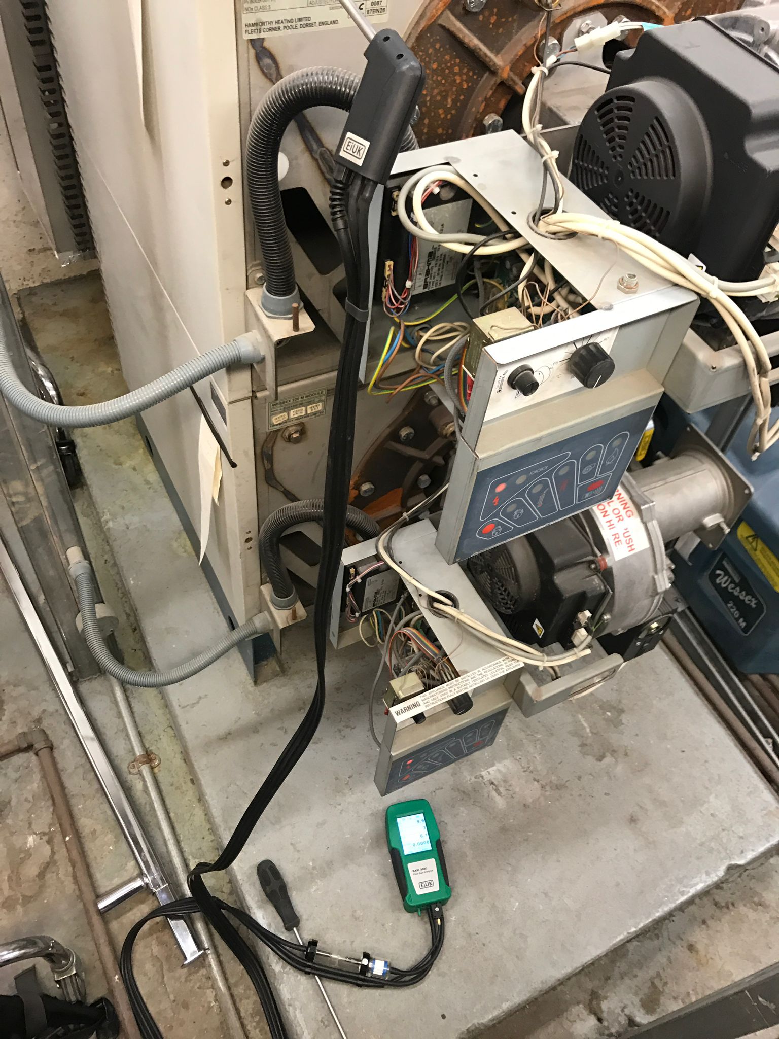 gas safe registered engineer near me Cricklewood, NW2